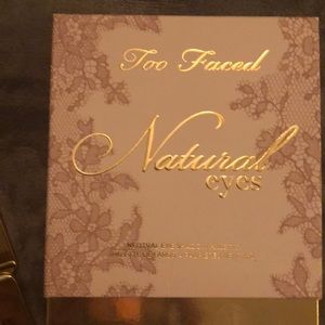 Too Faced Natural Eyes Pallete